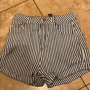 High waisted white and dark blue striped shorts